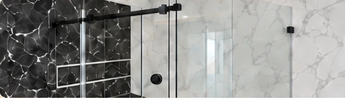 Paroi de douche en verre, usage courant du verre trempé
